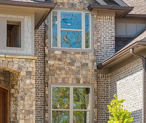 2nd image of 5981 Rainbow Springs Dr