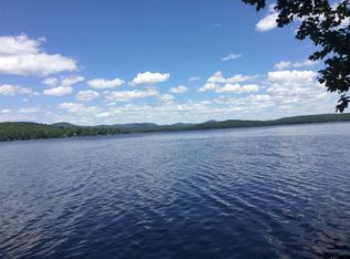 S Shore Rd Pl, Gloversville, NY 12078