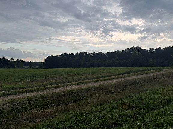 4th image of 463 County Road 352