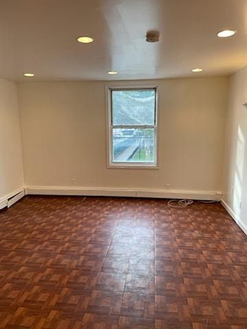 1st image of 195 Broad St Floor 2
