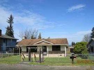 827 W 14th St, Port Angeles, WA 98363