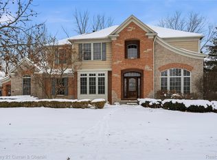 2043 Centennial Dr, Canton, MI 48187