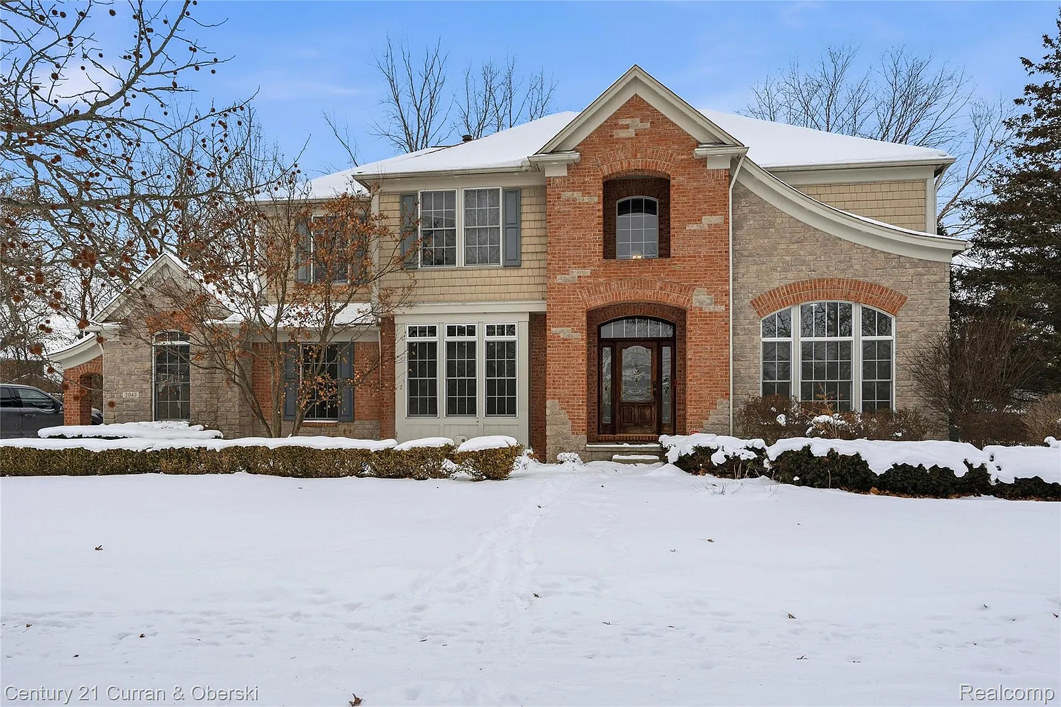 2043 Centennial Dr photo 1
