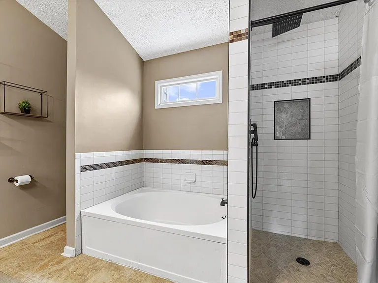 6 Wavecrest Ct — Photo 10