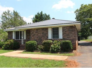 434 Old Clemson Hwy, Seneca, SC 29672