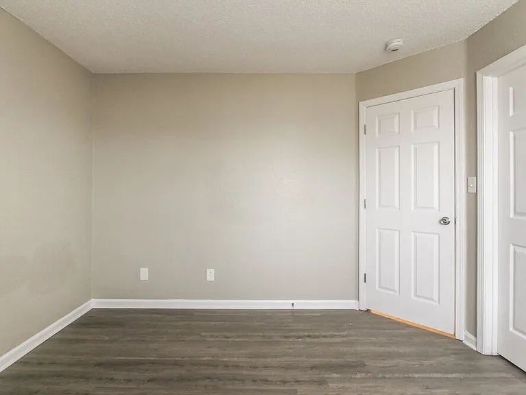 607 Sweet Creek Dr — Photo 16