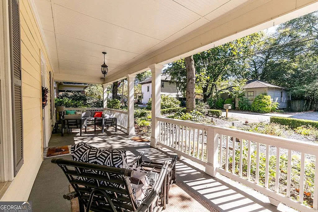 4 bed, 3.0 bath, $6,500 — Photo 4