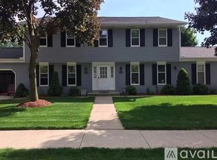 1824 Wolf Rd #1824, Waukesha, WI 53186