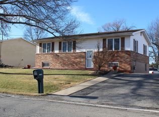 2404 Idlewood Rd, Jefferson City, MO 65109