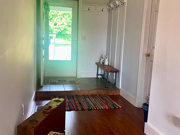 Take your jacket off and stay for a while