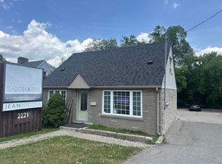 2221 Kennedy Rd, Toronto, ON M1T 3G5