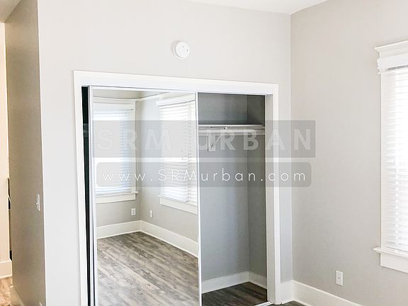 5th image of 2027 Front St APT 9