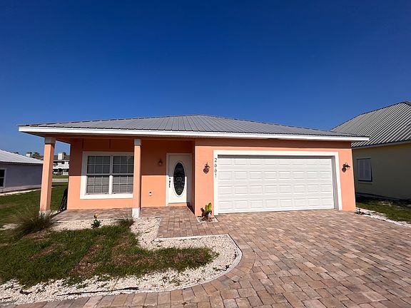 3rd image of 2661 W Lake Eloise Dr
