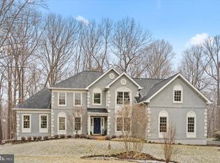 12524 Philmont Dr, Herndon, VA 20170