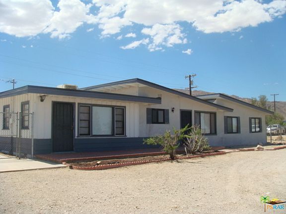 3rd image of 74745 Alta Loma Dr