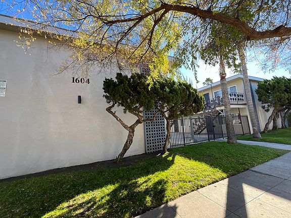 2nd image of 1604 N Henderson Ave #3