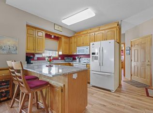 1676 10th St SE, Forest Lake, MN 55025