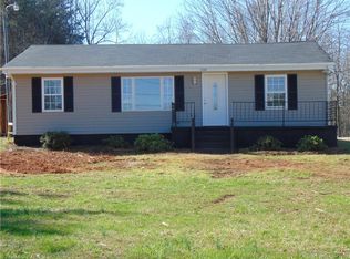 1599 Piney Grove Rd, Kernersville, NC 27284