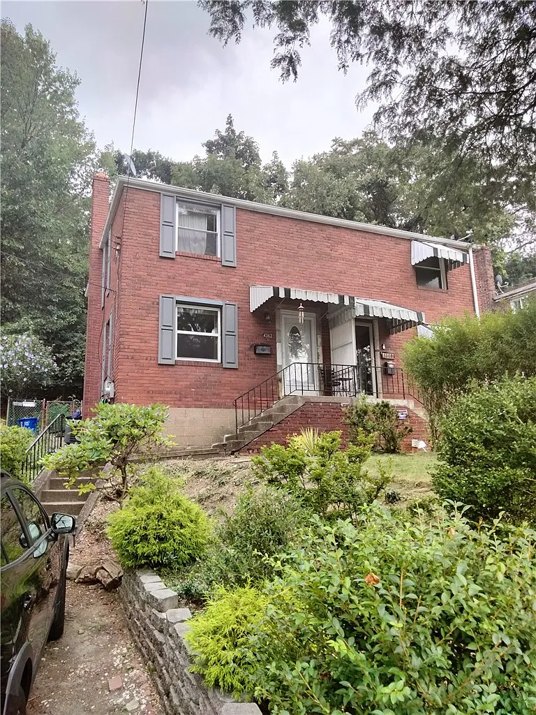 4362 Coleridge St photo 1