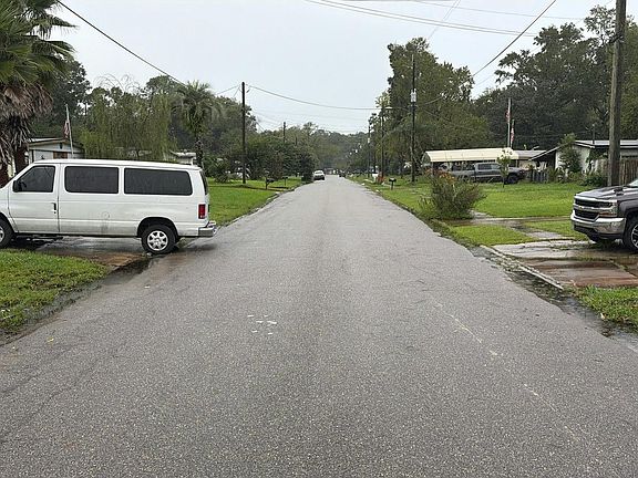 5th image of 6920 Arques Rd
