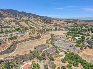 8311 Soft Winds Dr, Corona, CA 92883