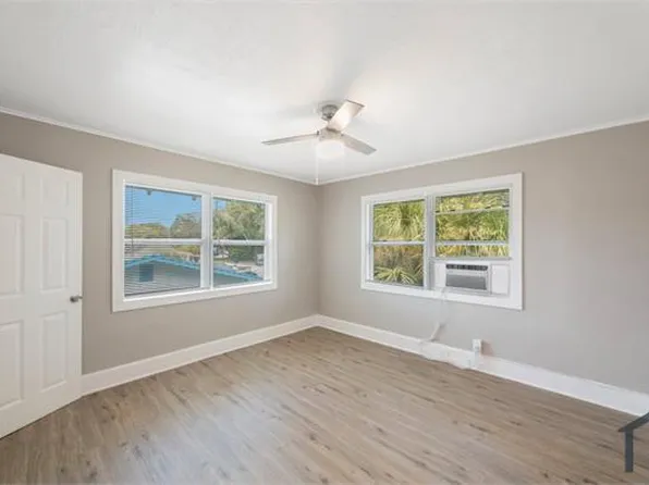 3740 19th Ave S #2, Saint Petersburg, FL 33711