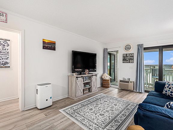 4th image of 5601 N Ocean Blvd. #B-312