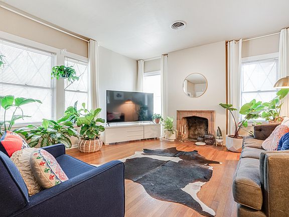2nd image of 206 E Lullwood Ave APT B