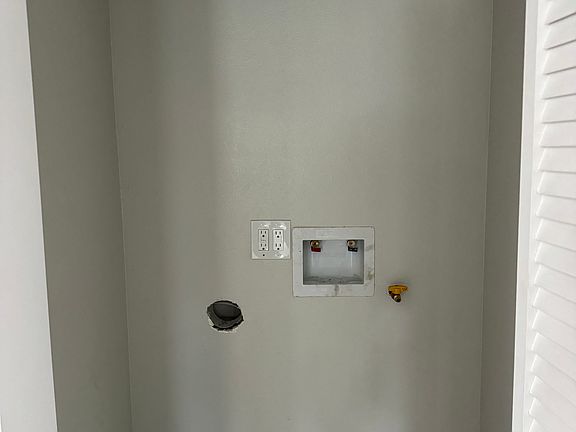 3rd image of 3624 Walnut St #A