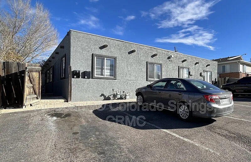 2 bed, 1.0 bath, 800 sqft, $1,150 — Photo 2