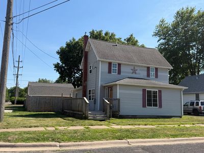 414 E 8th St, Rock Falls, IL, 61071