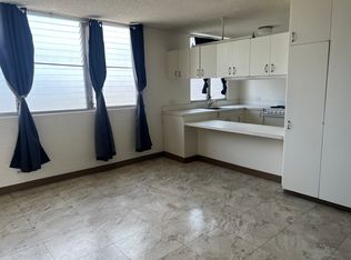 3125 Waialae Ave #205, Honolulu, HI 96816