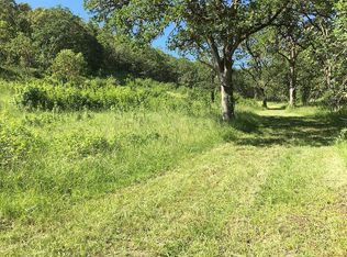 Hughes St, Roseburg, OR 97470