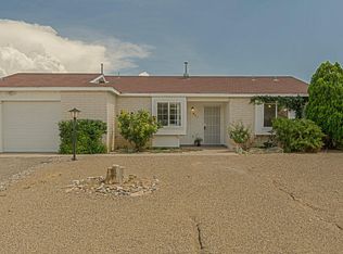 689 Vancouver Rd SE, Rio Rancho, NM 87124