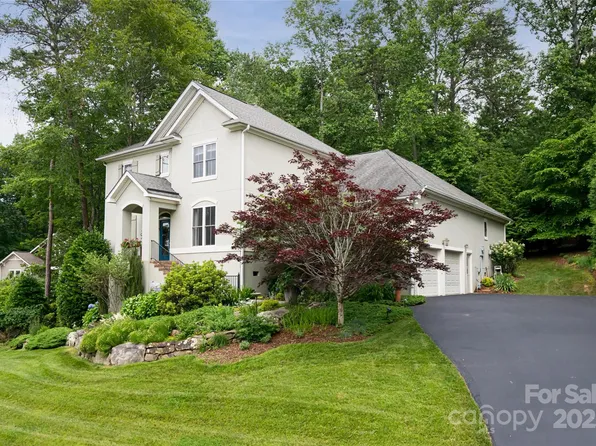 7 White Palmer Ct, Biltmore Lake, NC 28715