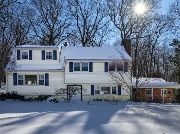 51 Spear St, Oakland Boro, NJ 07436