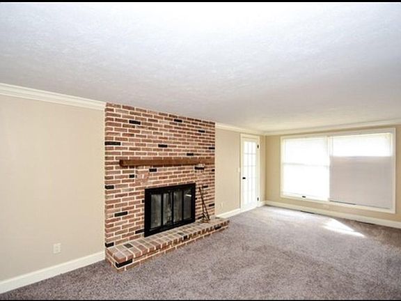 5th image of 3853 E 143rd St