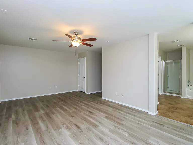 4113 E Tulsa St — Photo 5