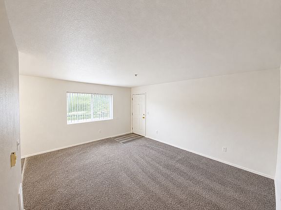 3rd image of 1101 W Emma Ave #1101