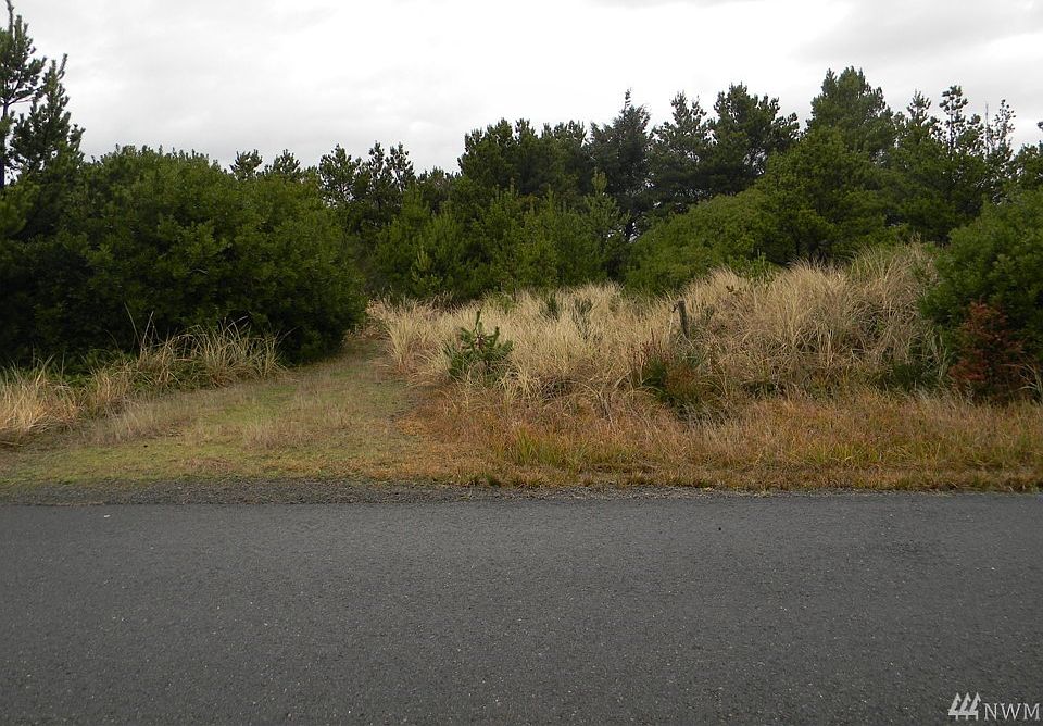 1st image of 798 Lipari Ct SW