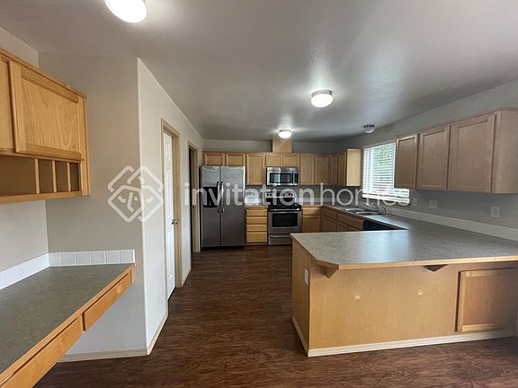 5th image of 211 Williams Blvd NE