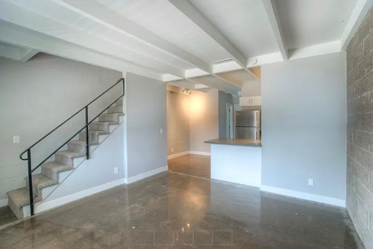 The Harlow Apartments — Photo 27