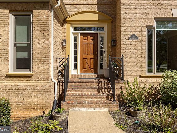 5th image of 1411 Woodhurst Blvd