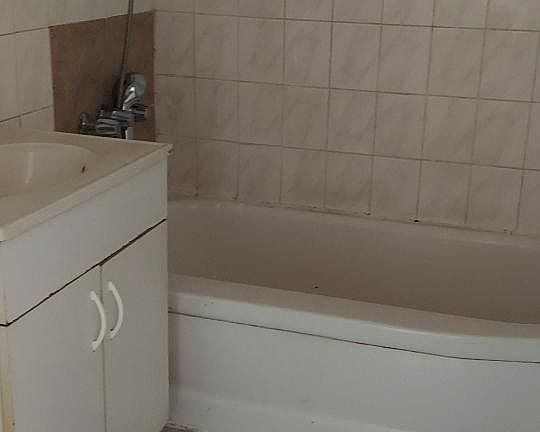 4th image of 10954 Emery St APT 2