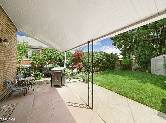 2nd image of 9129 S Mozart Ave