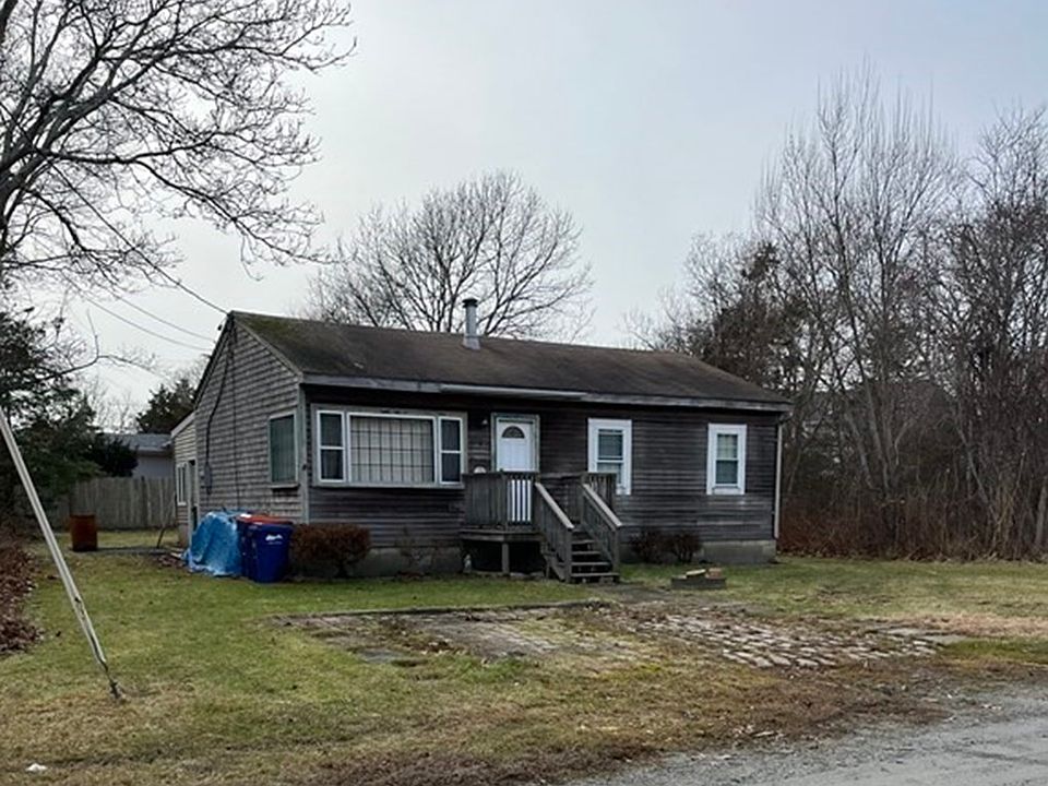 2nd image of 52 Cottonwood St