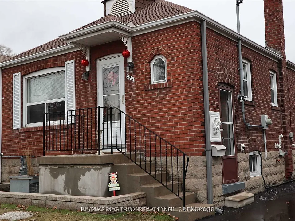 226 Church St