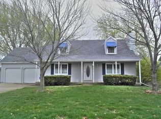 4713 Halsey St, Shawnee, KS 66216