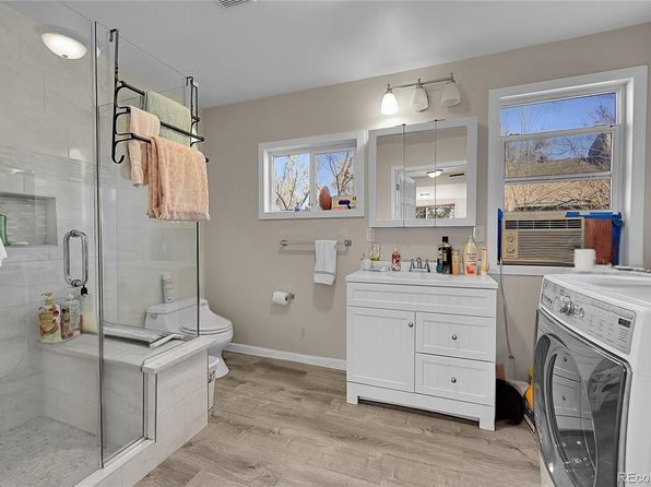 aurora-colorado-13019112 picture