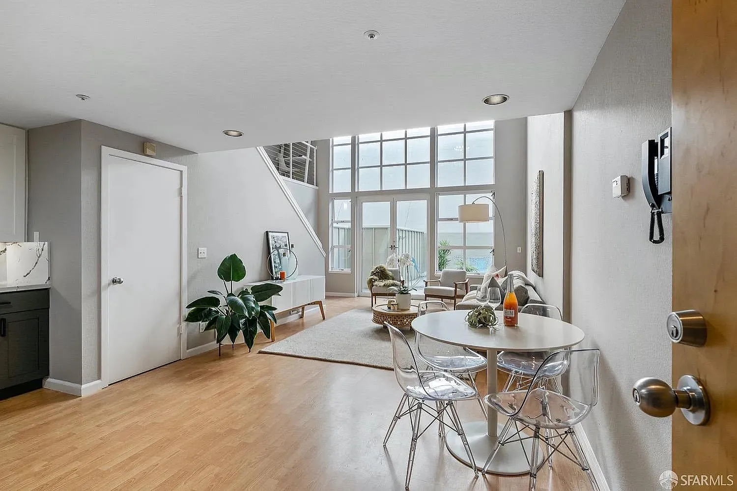 1 bed, 748 sqft, $4,500 — Photo 3